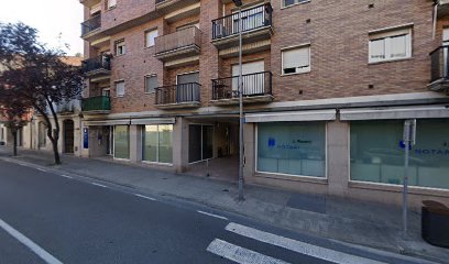 notaría NOTARIS DE MANLLEU CB Marta Faura i Carreras José Manuel Sánchez Tapia